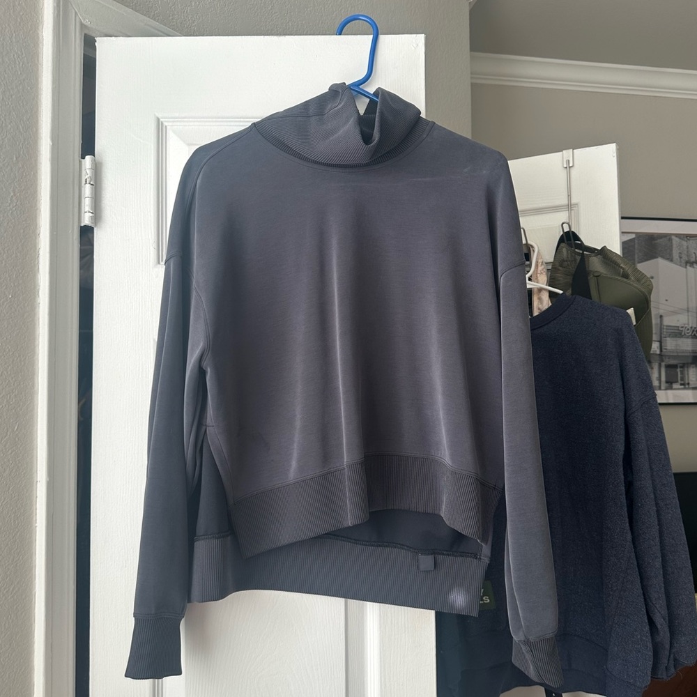 Lululemon Softstreme Turtleneck Pullover